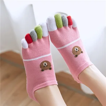 Letní Tenké Pět prstů Bavlněné Ponožky Polo-neviditelný Japonském Stylu Roztomilý Medvěd Split Toe Loď Ponožky Ženy 5 Toe Ponožky